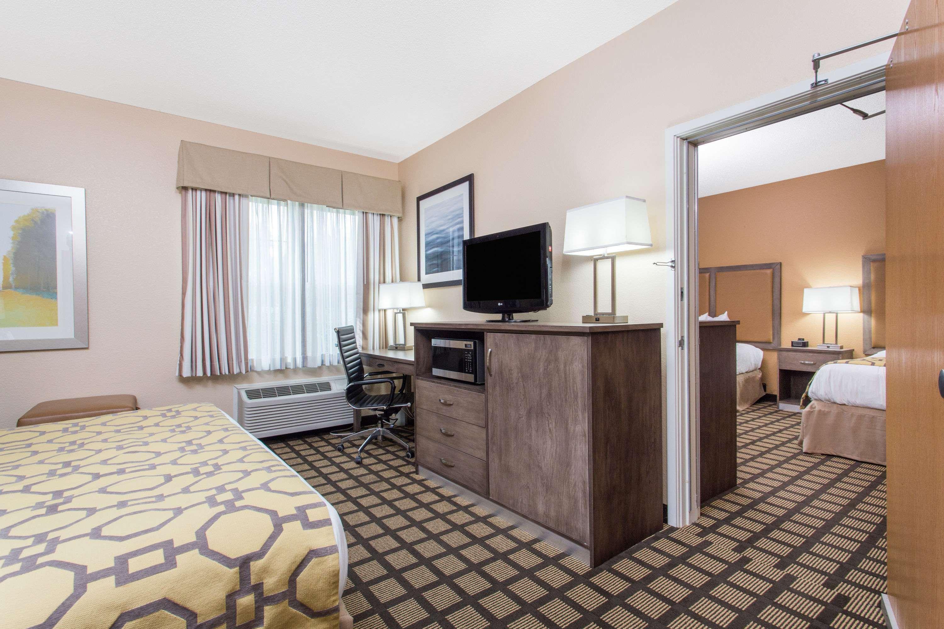 Hotel Baymont By Wyndham Plymouth Exterior foto