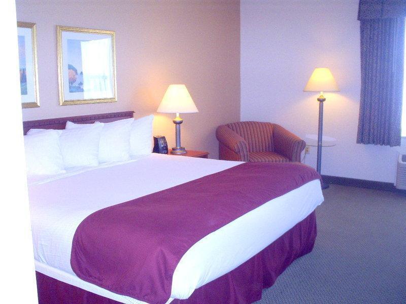 Hotel Baymont By Wyndham Plymouth Exterior foto